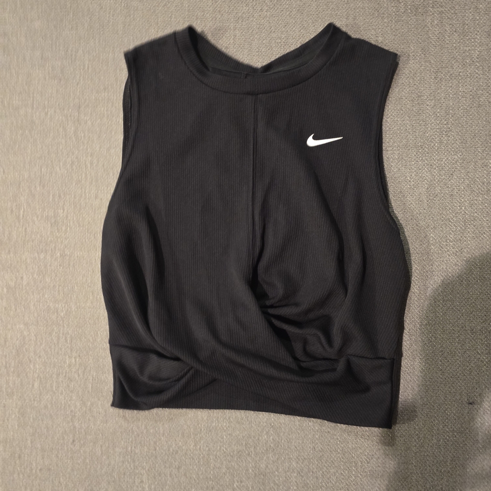 Nike Women's Black Tank Top